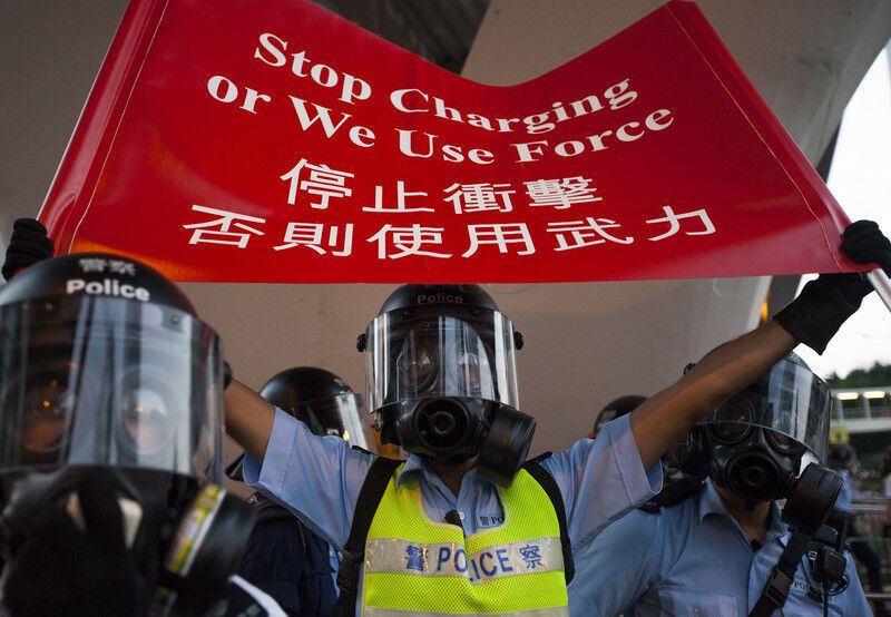 В Гонконге собрался многотысячный митинг за демократические выборы 