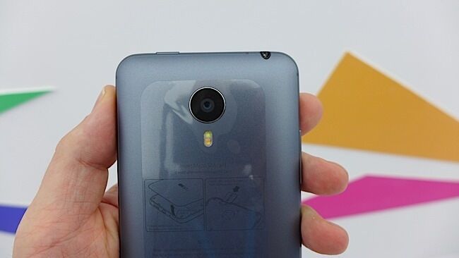 Meizu  выпустила смартфон на новом 8-ядерном процессе MediaTek