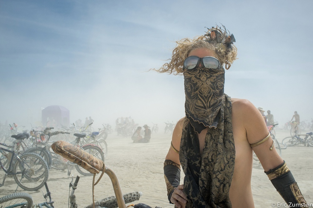 Арт-фестиваль Burning Man: праздник красок, цвета и огня