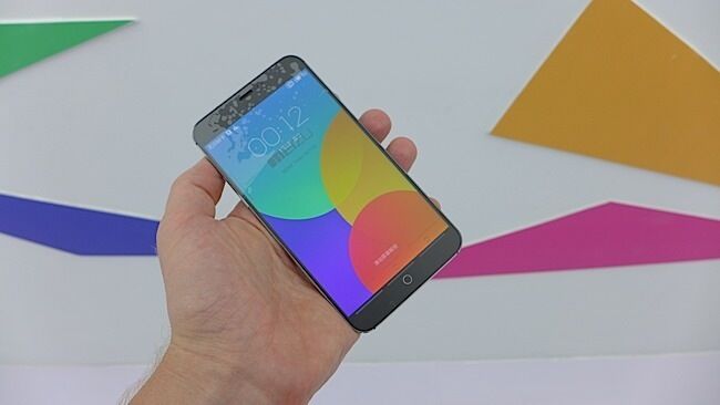 Meizu  выпустила смартфон на новом 8-ядерном процессе MediaTek