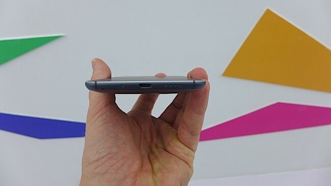 Meizu  выпустила смартфон на новом 8-ядерном процессе MediaTek