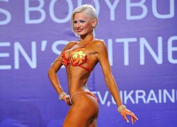 Украинка выиграла в Испании турнир по фитнес-бикини: фото красавиц