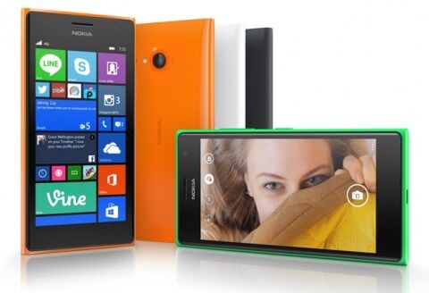 Microsoft представила недорогие селфи-смартфоны