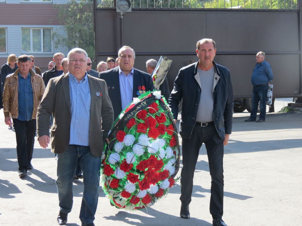 У Росії поховали алтайського депутата, що воював на Донбасі