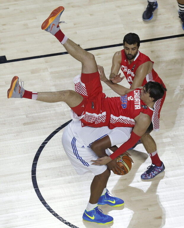 Хладнокровие США и Испании, нервы Франции и мастерство Словении. 1/8 финала Кубка мира ФИБА