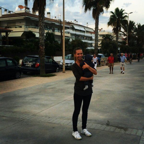 Невеста Стаса Пьехи показала фото их малыша