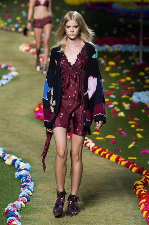 Новая коллекция от Tommy Hilfiger: мир, любовь и рок-н-ролл