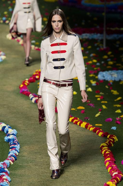 Новая коллекция от Tommy Hilfiger: мир, любовь и рок-н-ролл