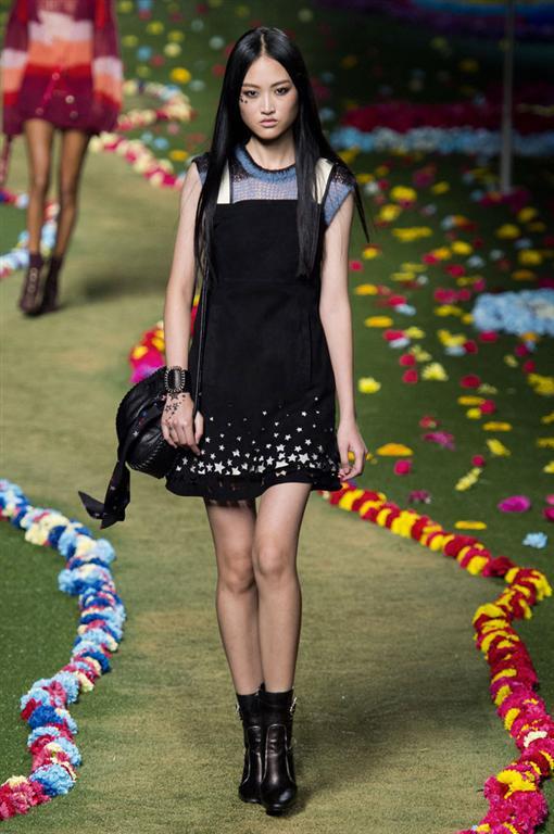 Новая коллекция от Tommy Hilfiger: мир, любовь и рок-н-ролл