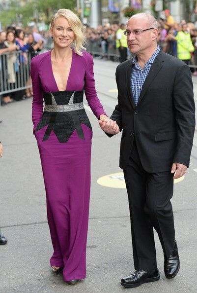 Наоми Уоттс в Торонто: удачный фильм, но неудачное платье 