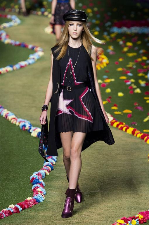 Новая коллекция от Tommy Hilfiger: мир, любовь и рок-н-ролл