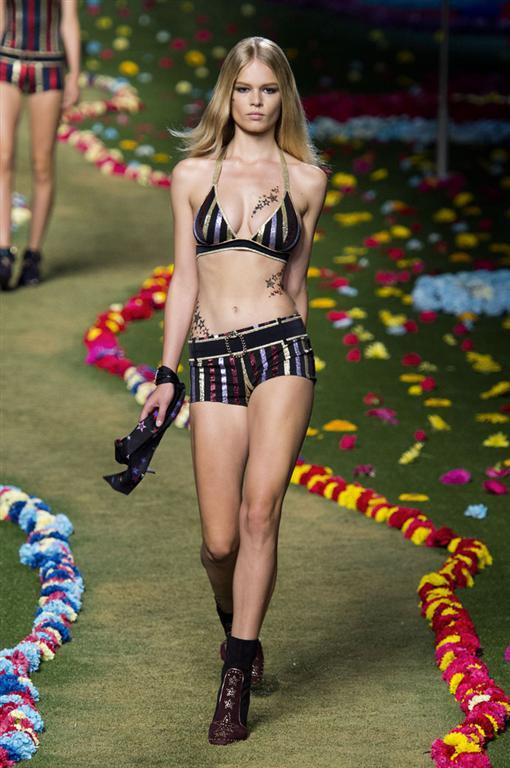 Новая коллекция от Tommy Hilfiger: мир, любовь и рок-н-ролл