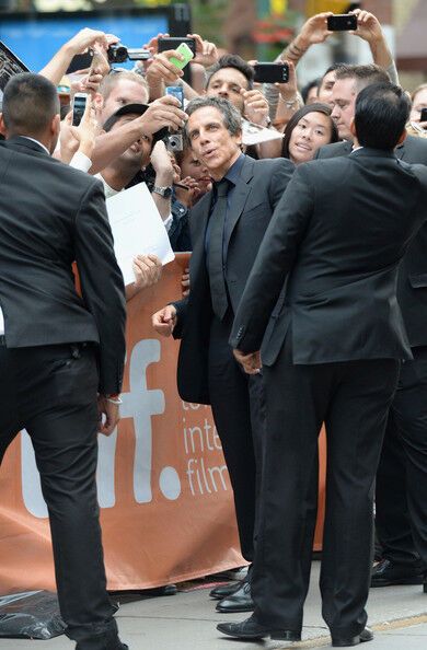 Наоми Уоттс в Торонто: удачный фильм, но неудачное платье 