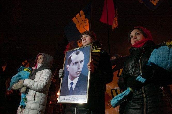 По Украине прошли марши в честь годовщины со дня рождения Бандеры: опубликованы фото и видео