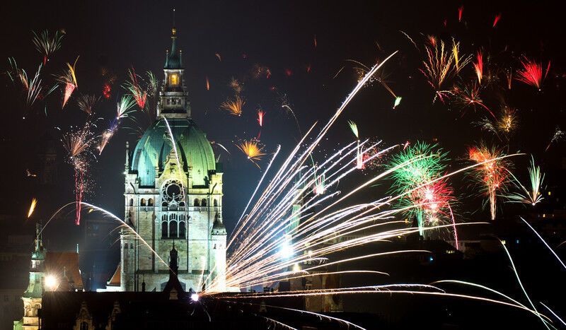 Как мир встретил Новый год: фото и видео из разных уголков планеты