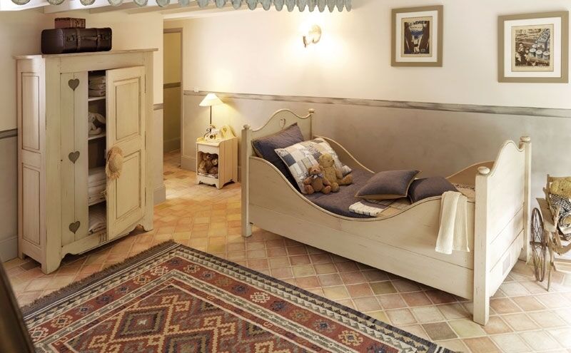 Состаренная мебель - покраска под старину своими руками