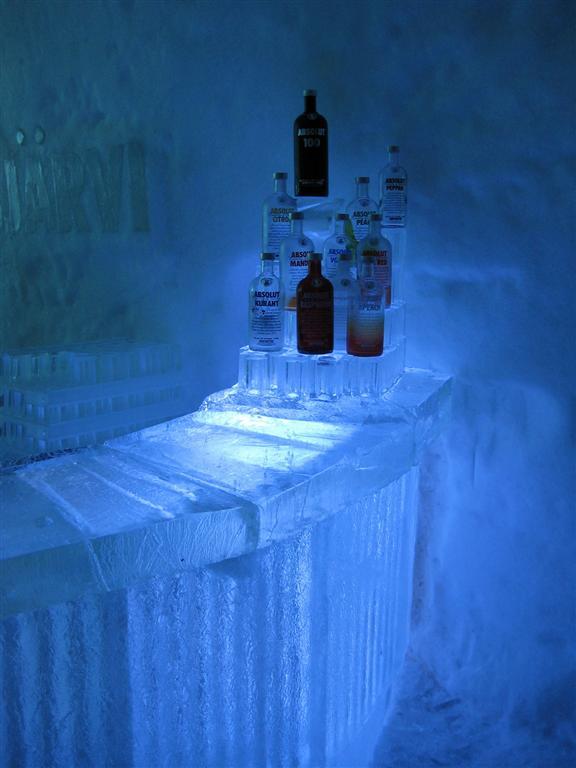 Icehotel. Ледяная обитель для любителей холода