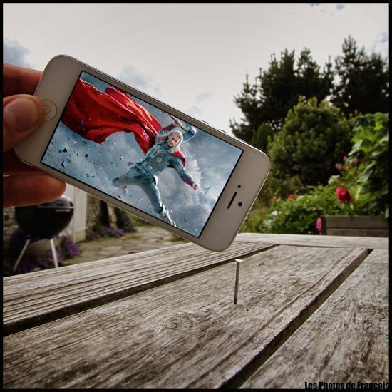 Фотограф оживил снимки с iPhone: получились забавные изображения 