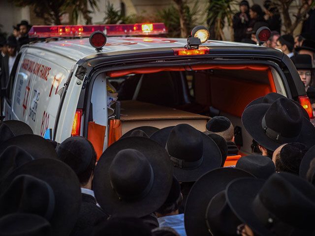 В Израиле похоронили четырех евреев, погибших при захвате заложников в кошерном магазине в Париже: опубликованы фото