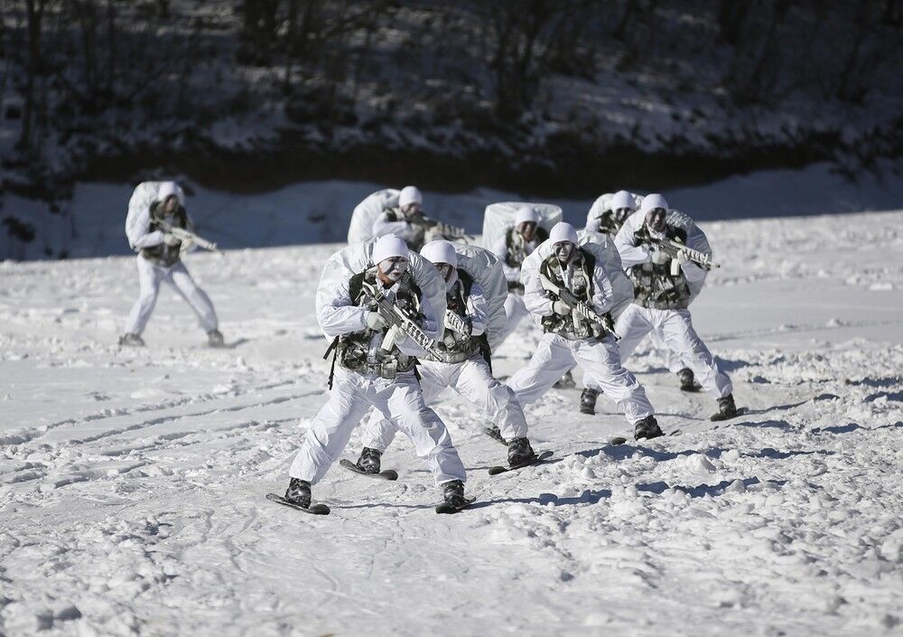 Как готовят спецподразделения в Южной Корее. Фото зимних учений