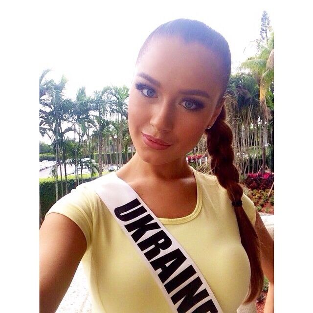 Украинскую участницу конкурса "Мисс Вселенная" окрестили "европейской Барби"