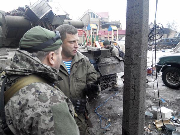 Главарь "ДНР" передал силовикам 8 тел "киборгов": опубликованы фото