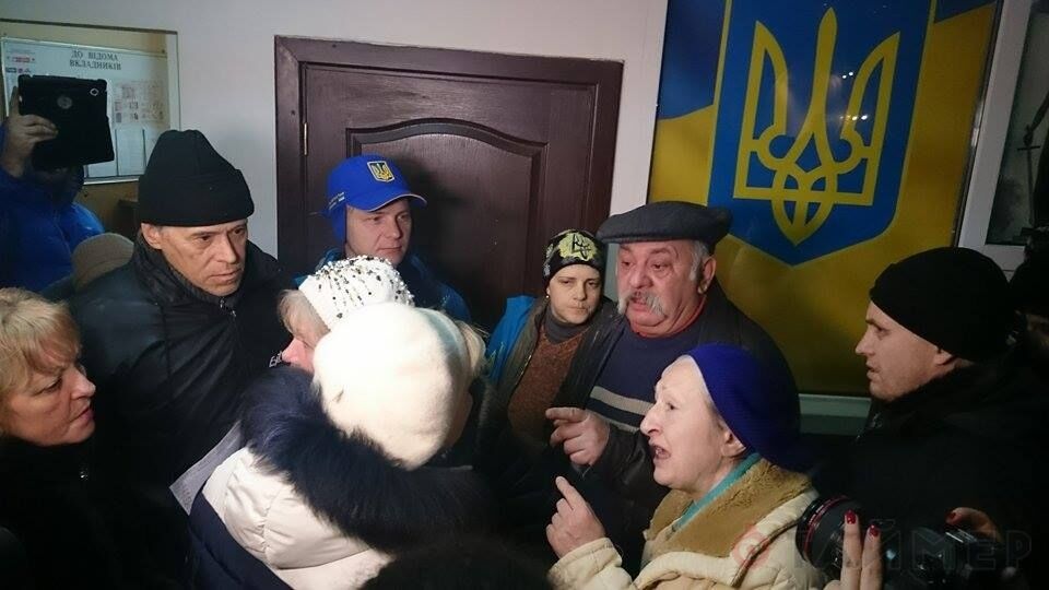 "Євромайданівці" і "куліковці" влаштували "балаган" на засіданні суду з травневої трагедії в Одесі