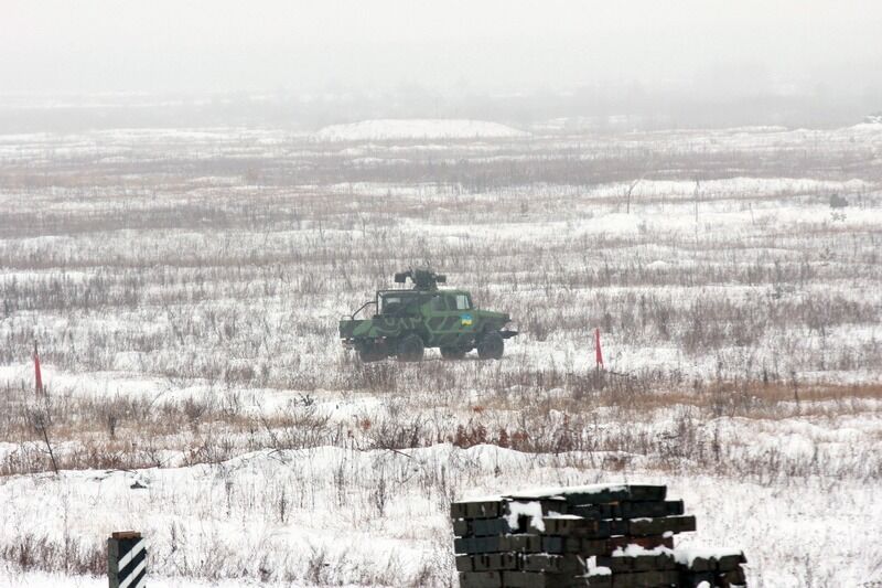 Украинские производители показали новейшие образцы оружия и военной техники: опубликованы фото