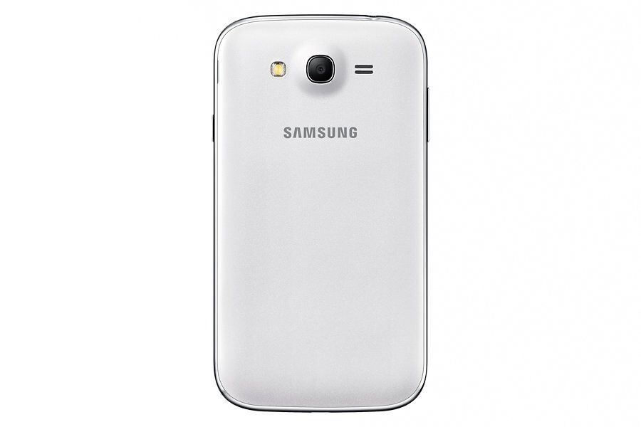 Samsung выпустила бюджетный смартфон с большим экраном