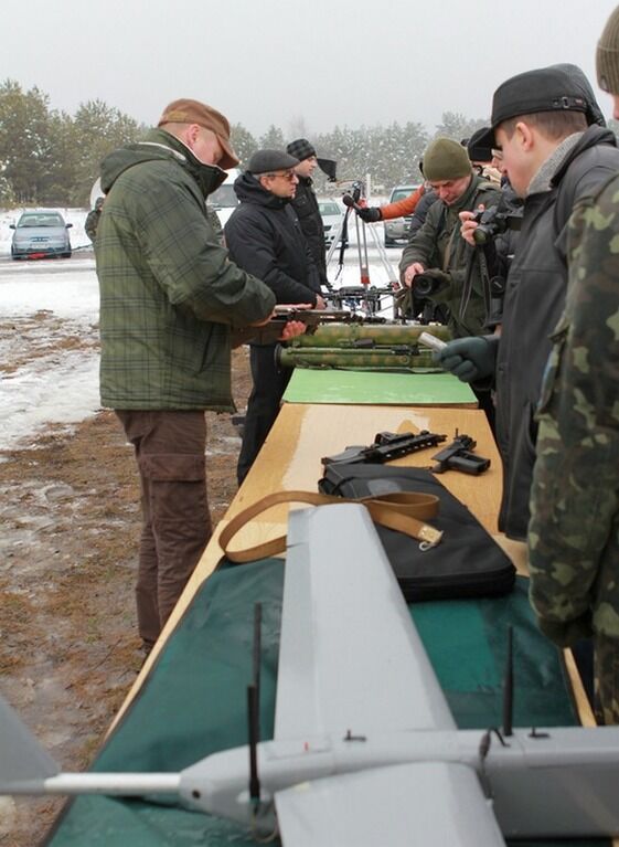 Украинские производители показали новейшие образцы оружия и военной техники: опубликованы фото