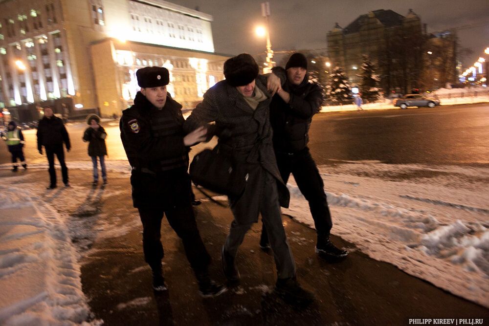 Московська поліція розігнала мітинг на підтримку Савченко: опубліковано фото і відео