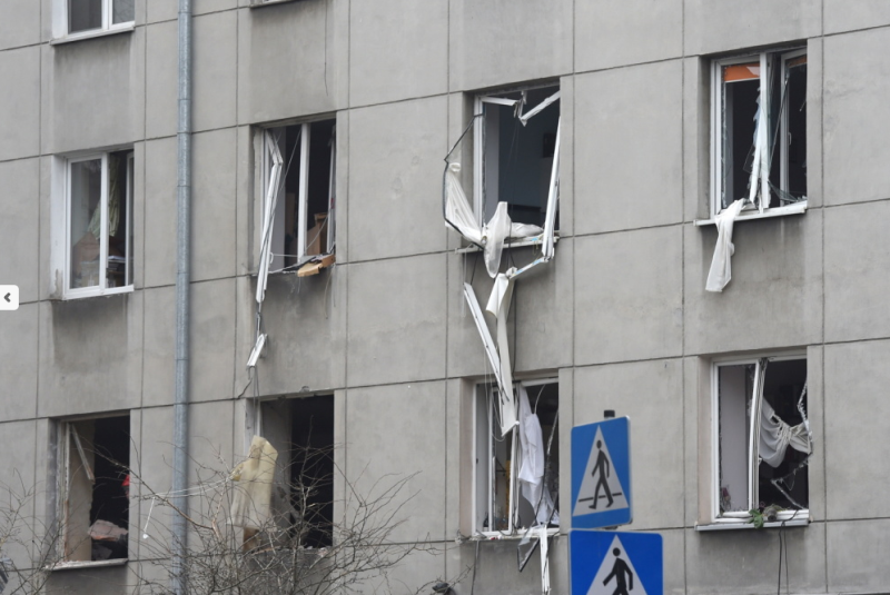 У центрі Варшави прогримів потужний вибух: постраждали 5 людей. Опубліковані фото
