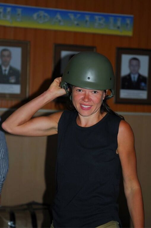 Руслана прокомментировала теракт в Мариуполе и начала сбор средств для бойцов-добровольцев