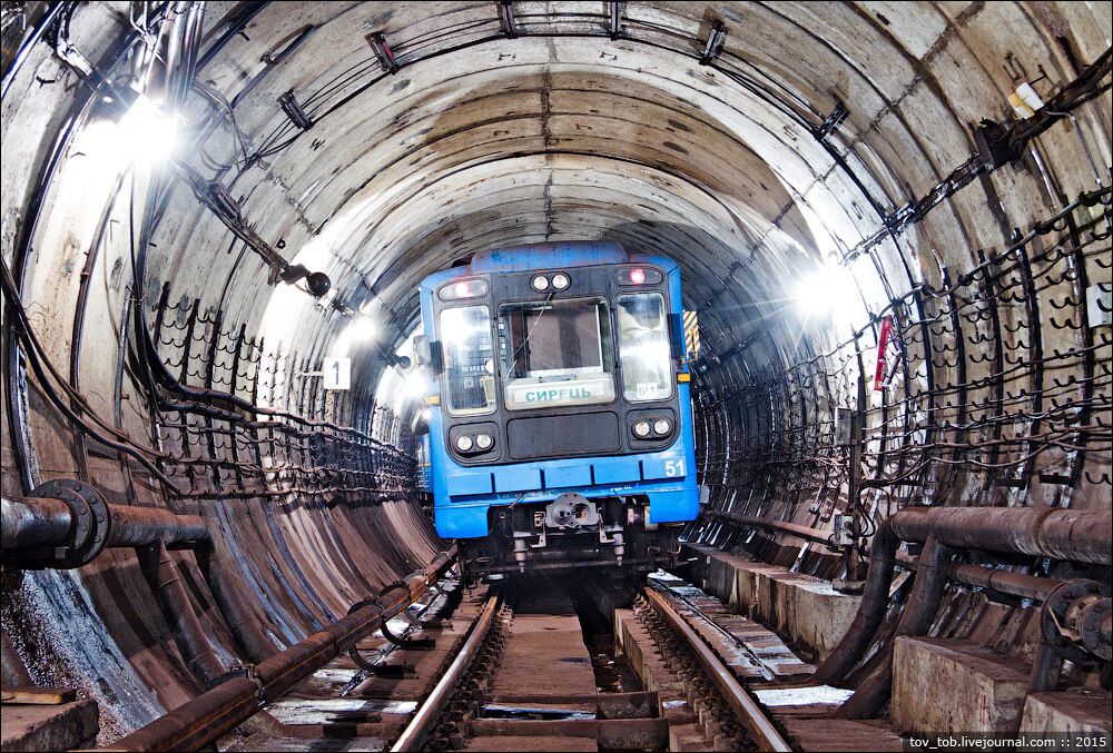 Опубликованы фото из туннелей конечной станции киевского метро