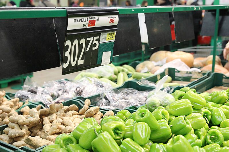 "Россиян ждет "каша из топора". В сети показали шокирующие цены в московском супермаркете