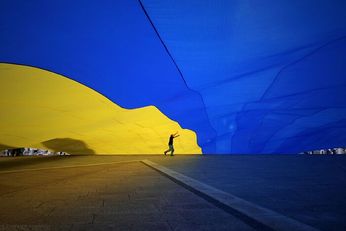 То, что нужно знать об украинском флаге: 10 фактов и сильные фото