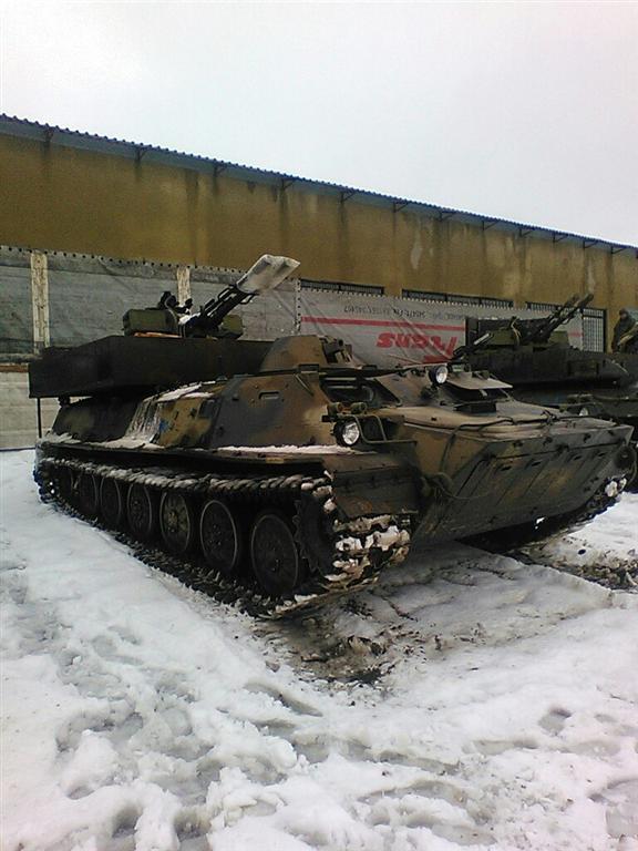 Виявлена російська військова база в Луганську: "Гради" стоять поруч з "гумконвоєм". Фотофакти
