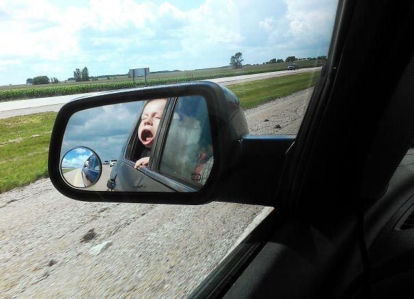 Смешные детишки, которые слишком подружились с животными