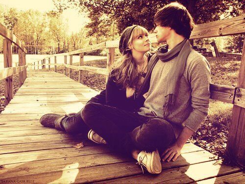 10 фото о том, как смотрит на свого мужчину влюбленная женщина