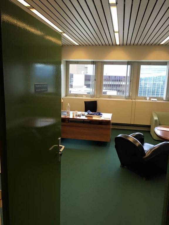 В сети появились фото из покинутого Россией офиса в ПАСЕ: пусто аж гудит