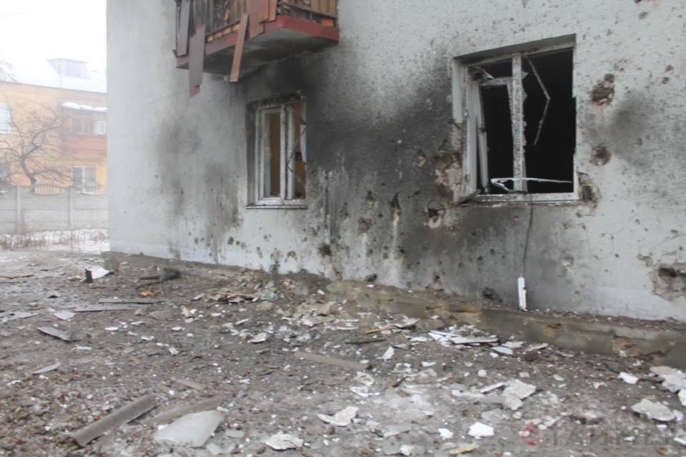 Стали відомі подробиці обстрілу мирних жителів Донецька: страхітливі фото і відео 18+