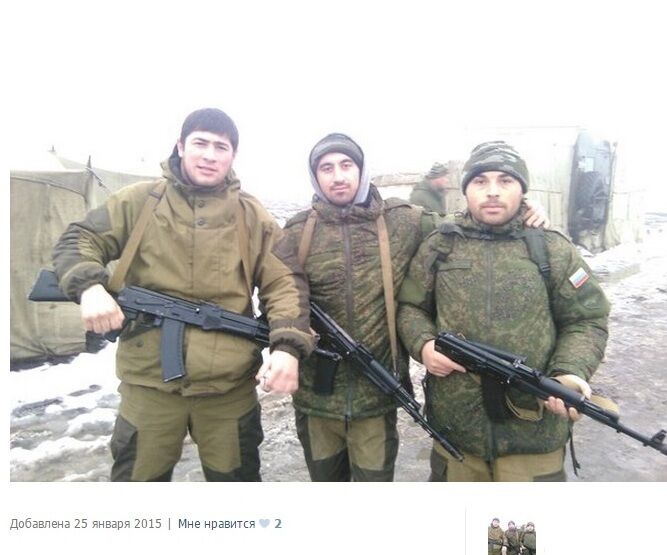 В тренировочном лагере российские диверсанты вживаются в роль "ополченцев" по системе Станиславского: фотофакт
