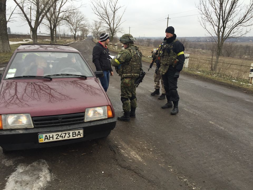 В селе на Донетчине задержаны 15 местных жителей за сотрудничество с боевиками: опубликовано фото