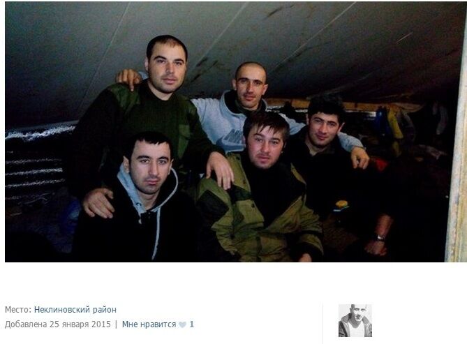 В тренировочном лагере российские диверсанты вживаются в роль "ополченцев" по системе Станиславского: фотофакт