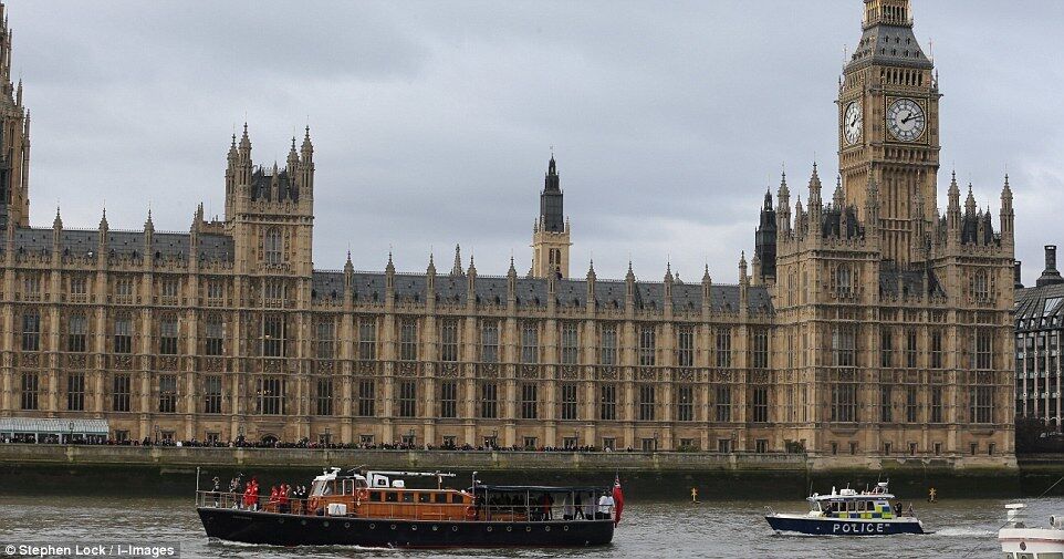 В Лондоне повторно "перезахоронили" Уинстона Черчилля