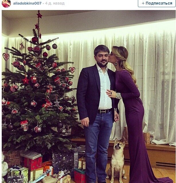 Дочь Добкина поделилась новогодними фотографиями в обществе любимого