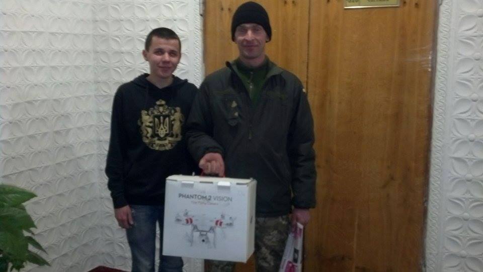 Львовский студент купил за стипендию беспилотник для бойцов АТО: фото подарка