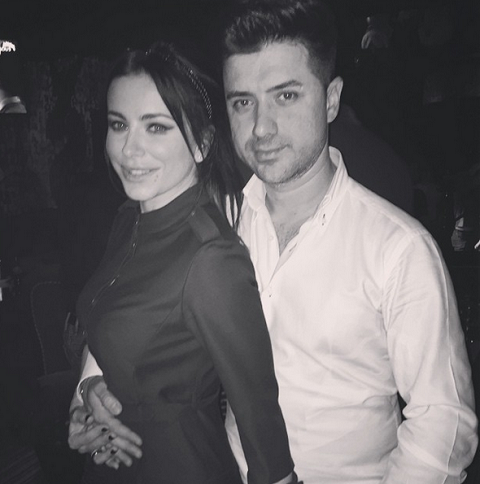 Ани Лорак вышла в свет со своим супругом