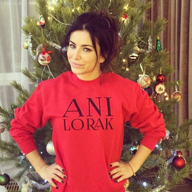 Ани Лорак вышла в свет со своим супругом