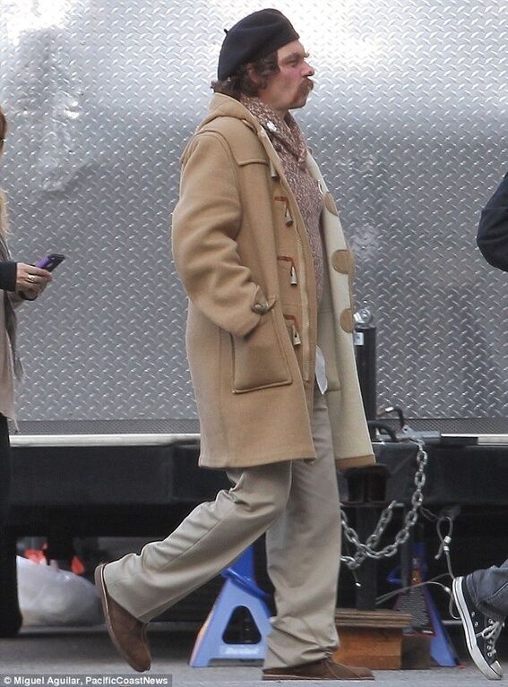 Изменившийся до неузнаваемости Джонни Депп снимается в фильме вместе с дочерью